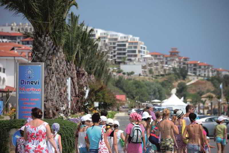 Dolphin Hotel Sveti Vlas Exterior photo